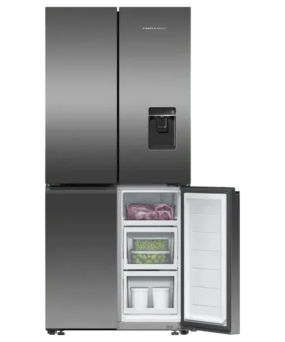 Fisher and Paykel Water and Ice RF500QNUB1