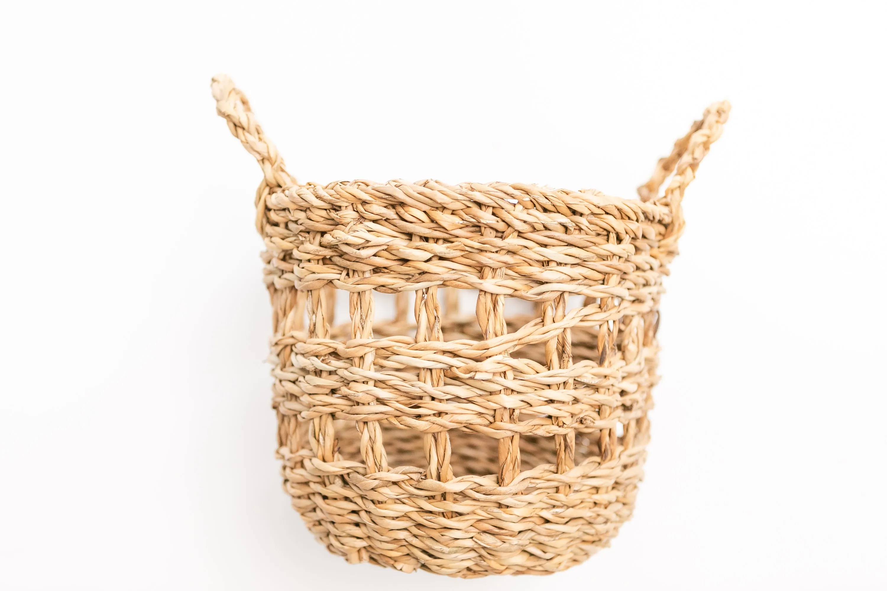 Hogla Cutout Basket Medium