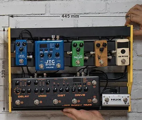 NU-X - Bumble Bee Pedal Board Medium