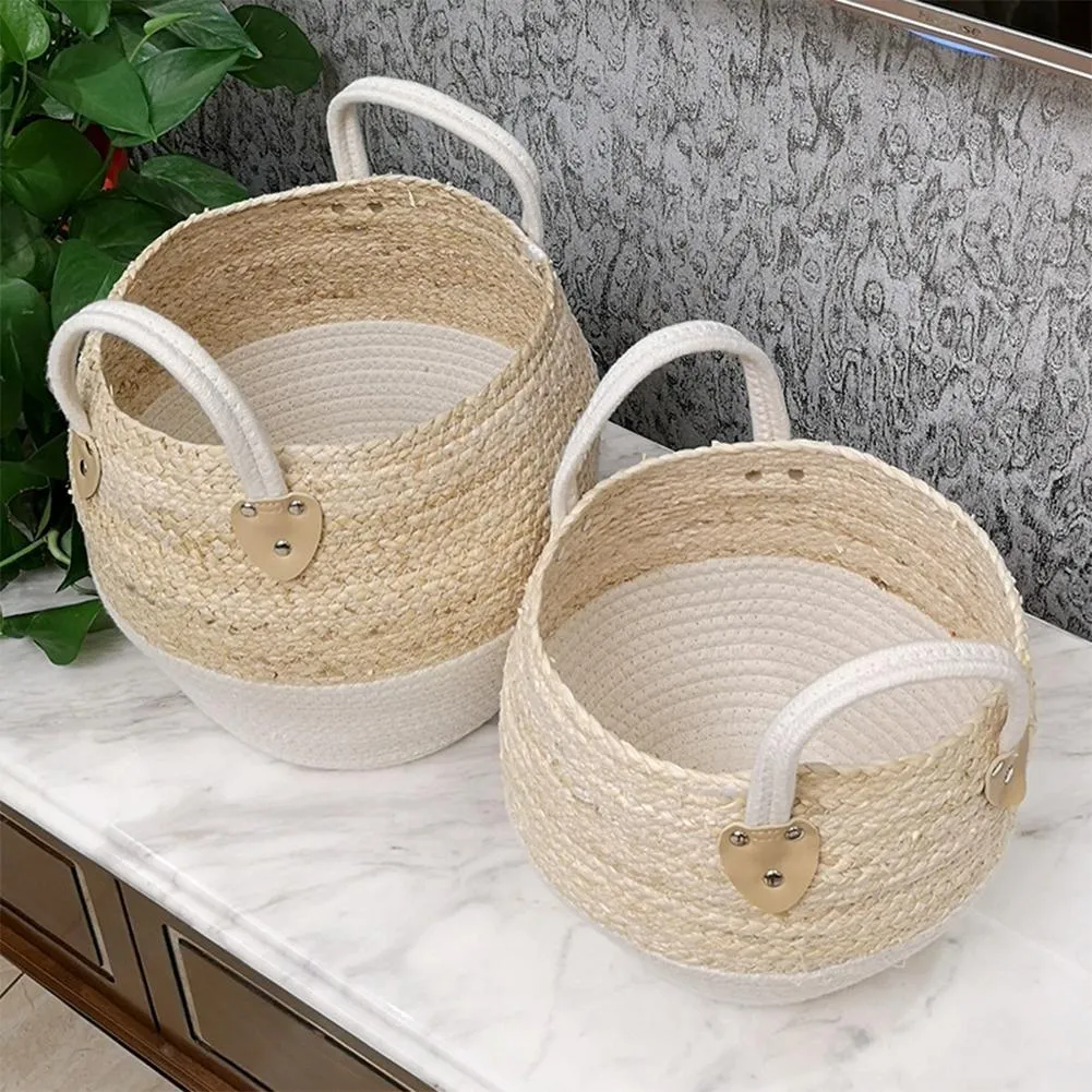 Straw storage baskets