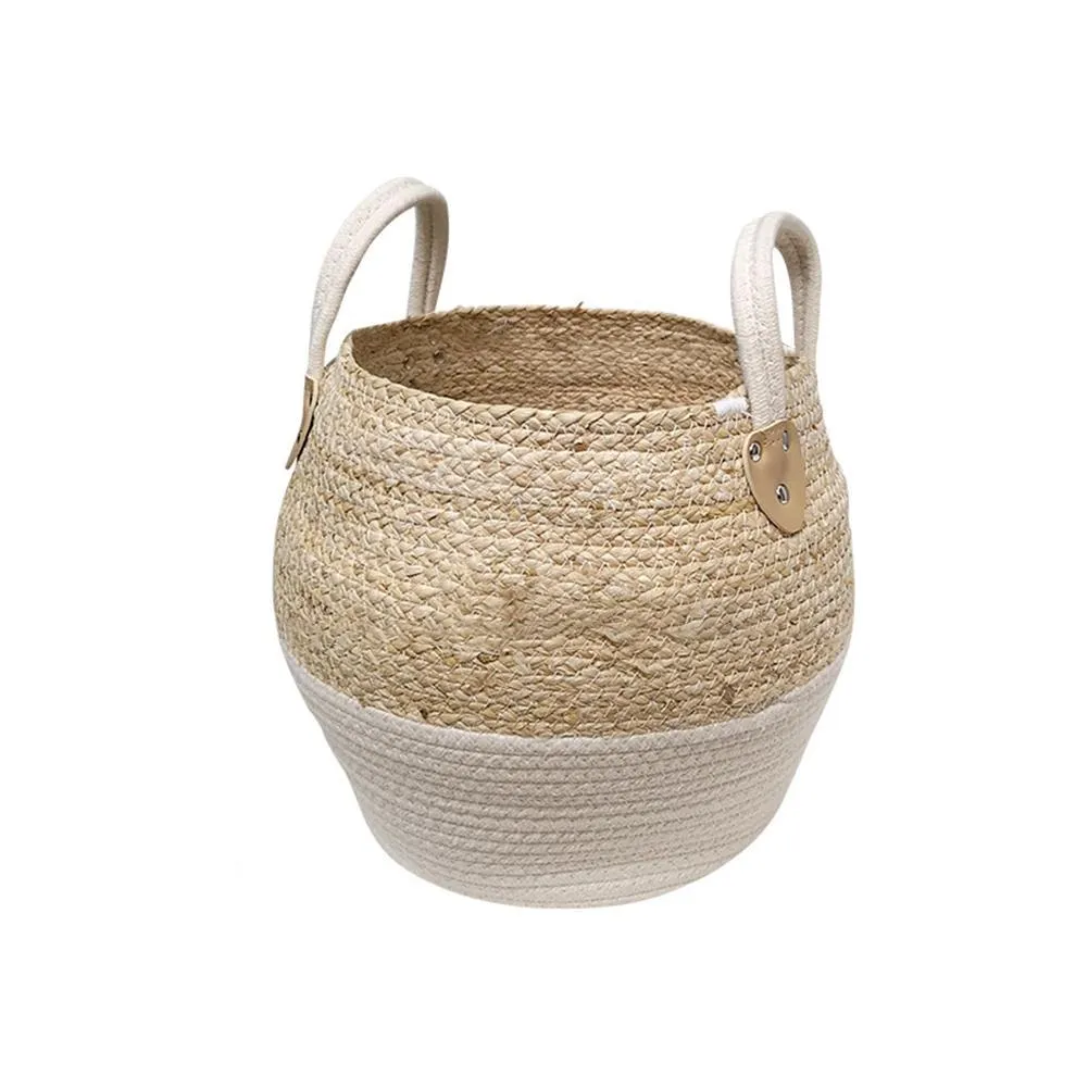 Straw storage baskets