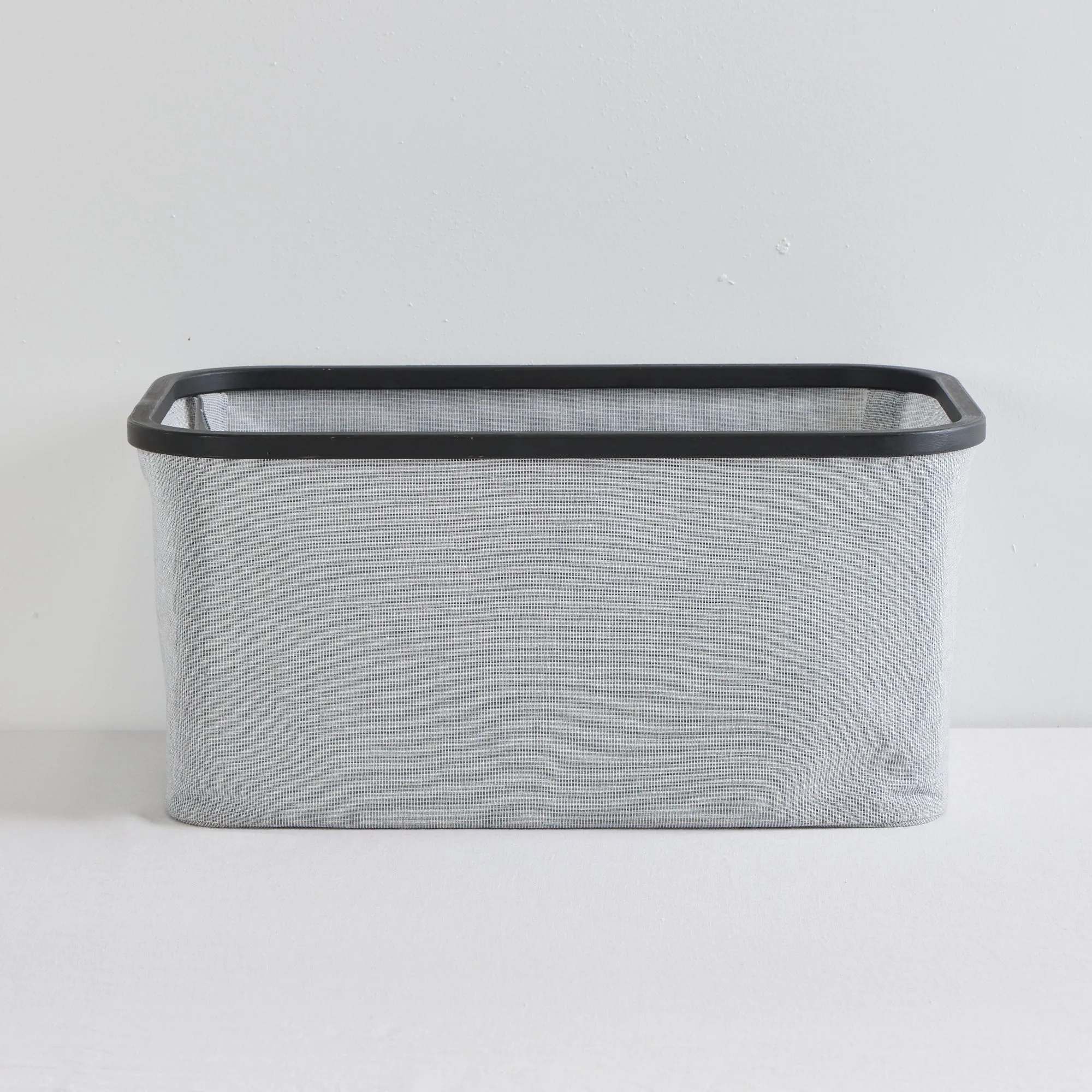 Tyg Rectangle Basket - Grey/Black Large